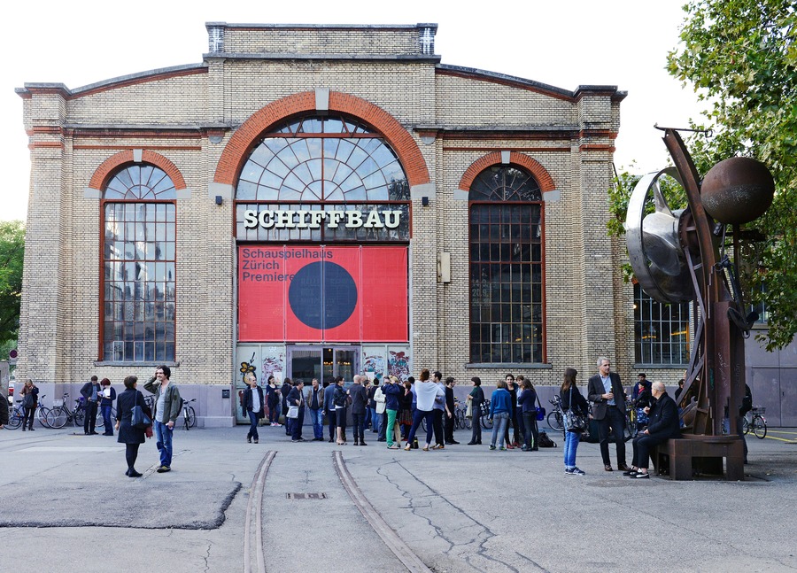 Schauspielhaus Zürich AG | cultural Schauspielhaus Zürich